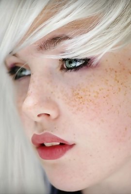 Scarlet Full Nude Erotica