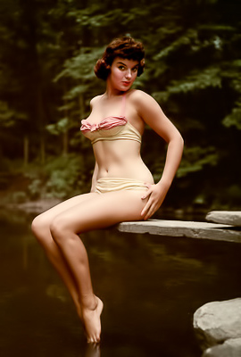 Scarlet Full Nude Erotica