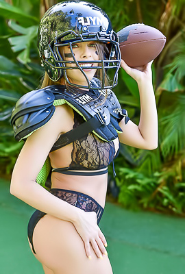 /Britney Amber - American Football Porn