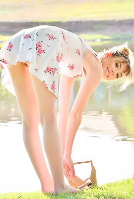 Scarlet Full Nude Erotica